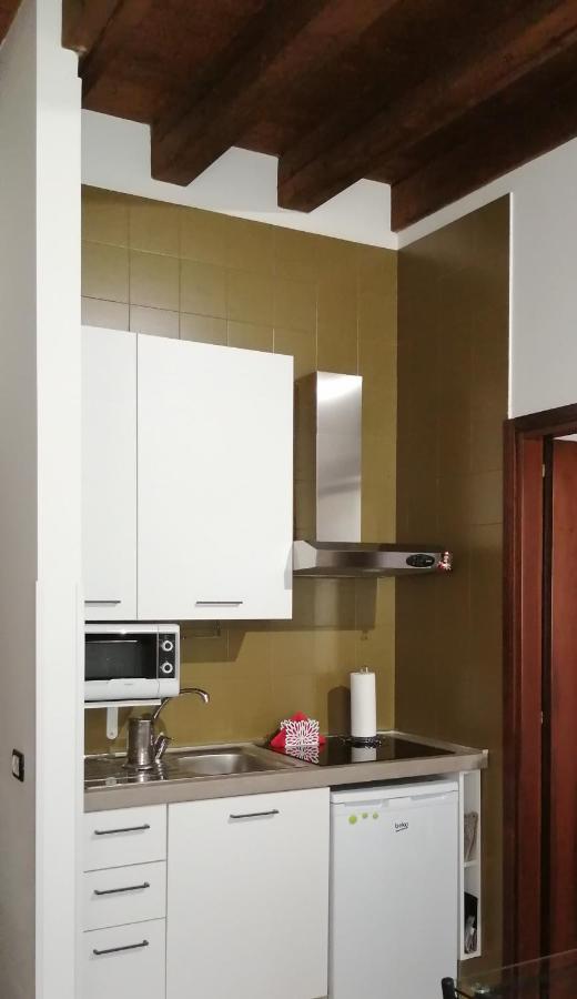 Castle View Lodge Intero Appartamento Verona Centro Storico Zewnętrze zdjęcie